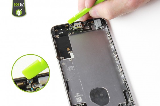 Guide photos remplacement connecteur de charge iPhone 6S Plus (Etape 50 - image 1)
