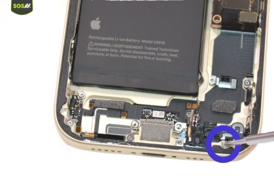 Guide photos remplacement connecteur de charge iPhone 15 (Etape 13 - image 2)