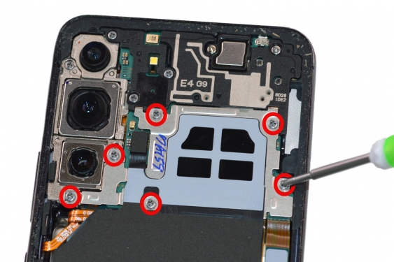 Guide photos remplacement connecteur de charge Galaxy S22 (Etape 4 - image 1)