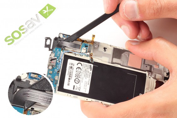 Guide photos remplacement connecteur de charge Samsung Galaxy Alpha (Etape 19 - image 4)