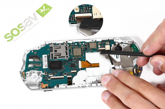 Guide photos remplacement carte mère PSP 3000 (Etape 37 - image 1)