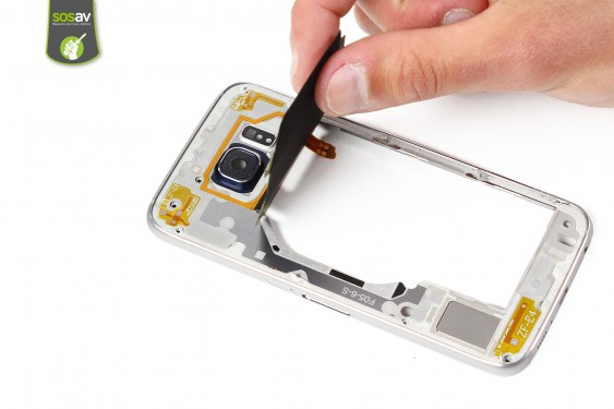 Guide photos remplacement nappe nfc / chargeur à induction Samsung Galaxy S6 (Etape 9 - image 3)