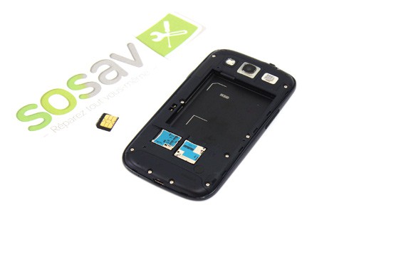Guide photos remplacement lecteur carte sim + micro sd Samsung Galaxy S3 (Etape 4 - image 5)