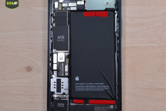 Guide photos remplacement connecteur de charge iPhone 13 (Etape 6 - image 1)