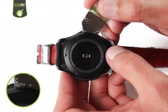 Guide photos remplacement carte mère / châssis interne Galaxy Gear S3 Frontier (Etape 3 - image 1)