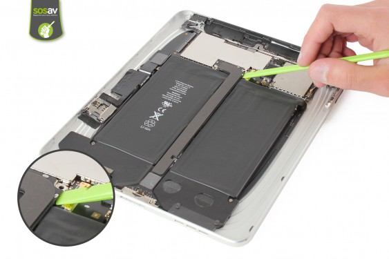 Guide photos remplacement haut-parleur externe iPad 1 3G (Etape 11 - image 1)