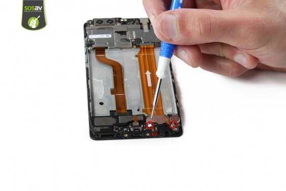 Guide photos remplacement nappe de liaison connecteur de charge Huawei P9 (Etape 17 - image 1)