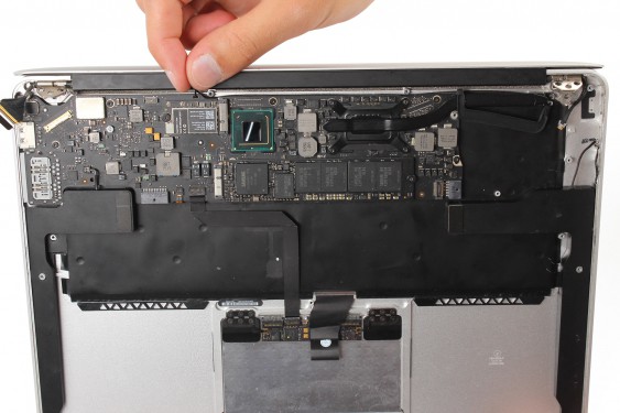 Guide photos remplacement ecran complet Macbook Air 13" mi-2011 EMC2469 (A1369) (Etape 22 - image 2)