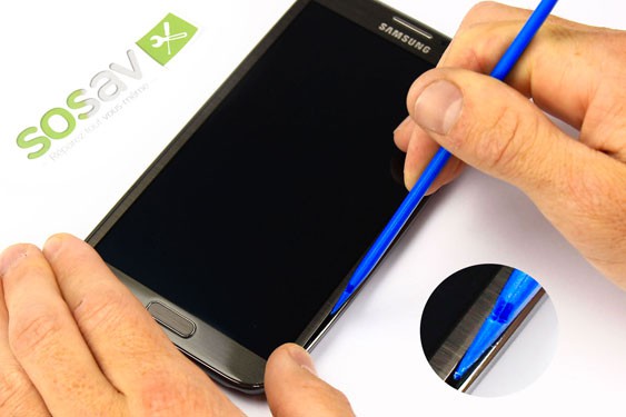 Guide photos remplacement haut parleur externe  (Etape 7 - image 2)