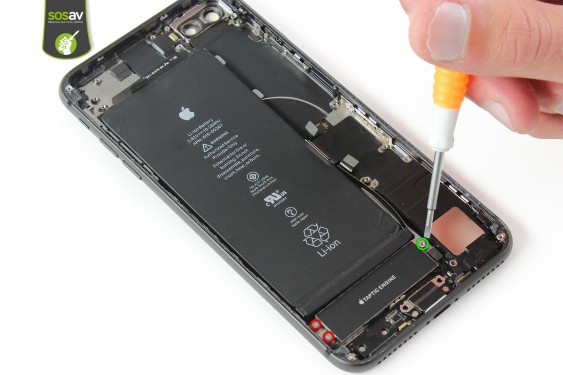Guide photos remplacement connecteur de charge iPhone 8 Plus (Etape 36 - image 1)