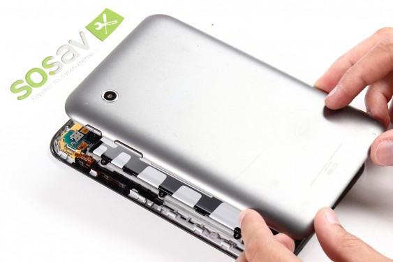 Guide photos remplacement nappe de liaison de l'écran lcd Samsung Galaxy Tab 2 7" (Etape 6 - image 2)