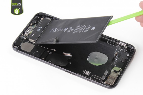 Guide photos remplacement nappe power, vibreur, volume, flash et micro externe iPhone 7 Plus (Etape 27 - image 3)