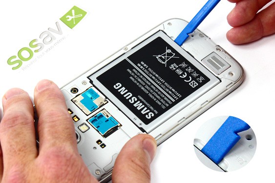Guide photos remplacement lecteur sim + carte micro sd Samsung Galaxy S4 (Etape 3 - image 1)