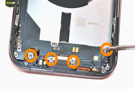 Guide photos remplacement connecteur de charge iPhone 14 Pro / 14 Pro Max (Etape 14 - image 1)