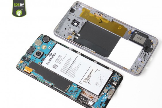 Guide photos remplacement carte mère Samsung Galaxy A5 2016 (Etape 9 - image 4)