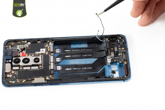 Guide photos remplacement câbles d'interconnexion OnePlus 7T Pro (Etape 22 - image 4)