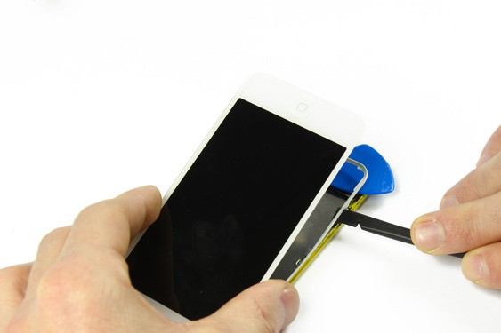 Guide photos remplacement bouton power iPod Touch 5e Gen (Etape 7 - image 1)