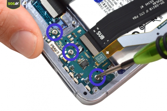 Guide photos remplacement connecteur de charge Galaxy S24 (Etape 8 - image 1)