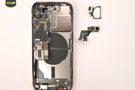 Guide photos remplacement connecteur de charge iPhone 14 Pro / 14 Pro Max (Etape 9 - image 4)