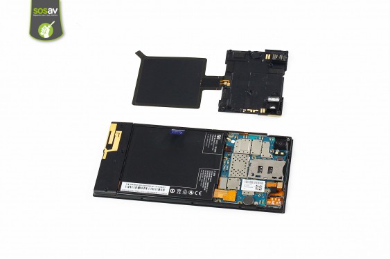 Guide photos remplacement haut-parleur externe / antenne gsm Xiaomi MI3 (Etape 6 - image 4)