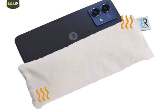 Guide photos remplacement connecteur de charge Moto G84 (Etape 2 - image 2)