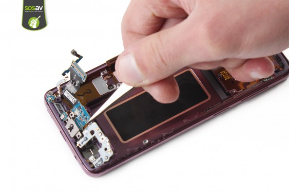 Guide photos remplacement connecteur de charge Galaxy S9 (Etape 34 - image 1)