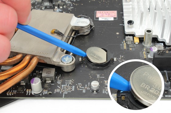 Guide photos remplacement pile de sauvegarde iMac 27" fin 2009 (EMC 2309 et 2374) (Etape 16 - image 1)