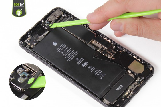 Guide photos remplacement nappe power, vibreur, volume, flash et micro externe iPhone 7 Plus (Etape 21 - image 2)