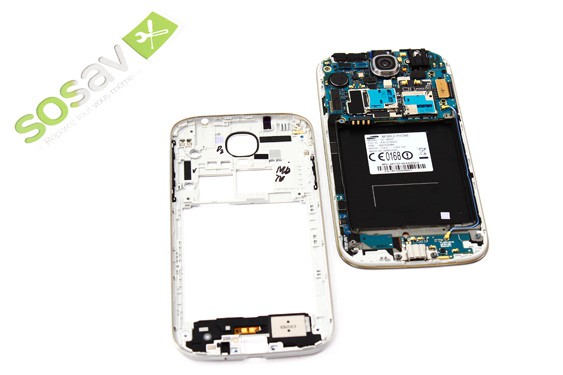 Guide photos remplacement haut parleur externe Samsung Galaxy S4 (Etape 7 - image 3)