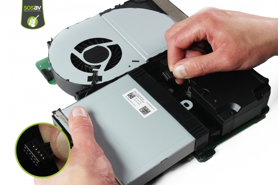 Guide photos remplacement câble de données disque dur Xbox One X (Etape 21 - image 2)