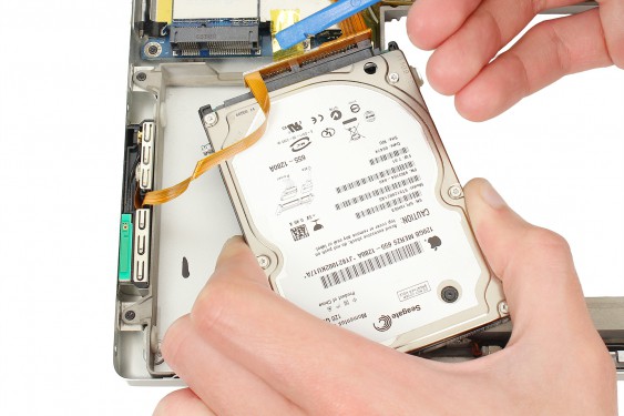 Guide photos remplacement disque dur Macbook Pro 17"  Modèles A1151, A1212, 1229 & A1261 (Etape 20 - image 3)