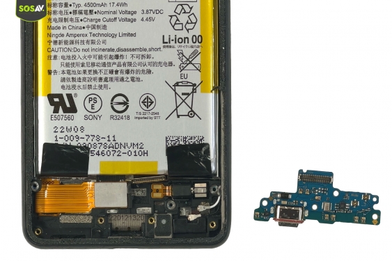 Guide photos remplacement connecteur de charge Xperia 10 III (Etape 8 - image 1)