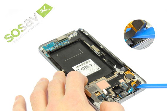 Guide photos remplacement caméra avant + capteur proximité  (Etape 16 - image 2)