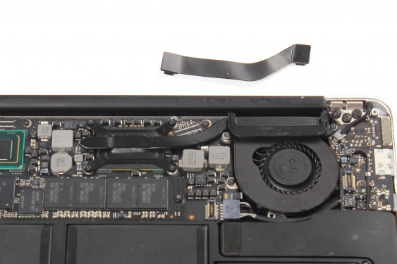 Guide photos remplacement ventilateur  Macbook Air 13" mi-2011 EMC2469 (A1369) (Etape 5 - image 3)