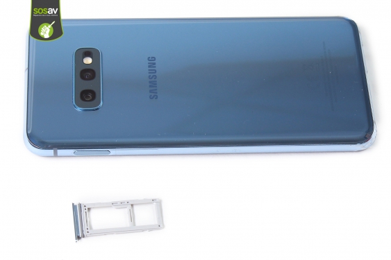 Guide photos remplacement antenne nfc Galaxy S10e (Etape 3 - image 1)