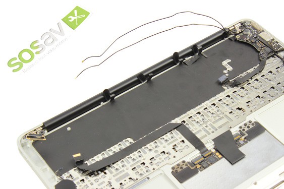 Guide photos remplacement ecran MacBook Air 11" Fin 2010 (EMC 2393) (Etape 41 - image 3)