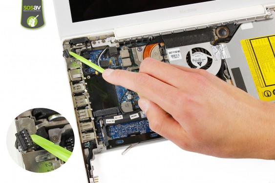 Guide photos remplacement haut-parleur gauche Macbook Core 2 Duo (A1181 / EMC2200) (Etape 12 - image 3)