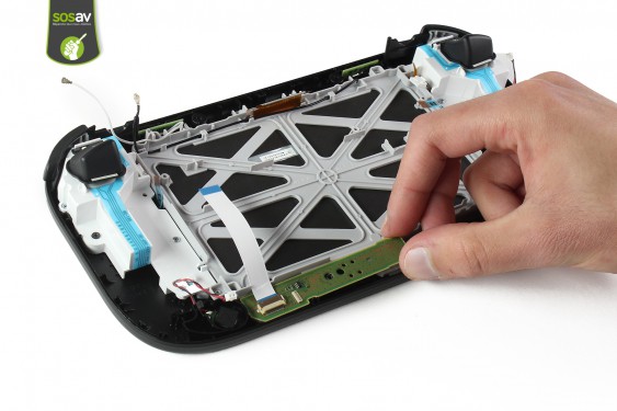 Guide photos remplacement carte des boutons du bas Gamepad Wii U (Etape 39 - image 1)