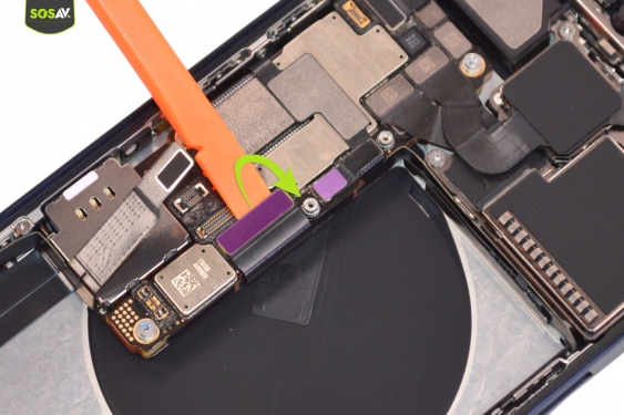 Guide photos remplacement connecteur de charge iPhone 15 Pro (Etape 11 - image 2)