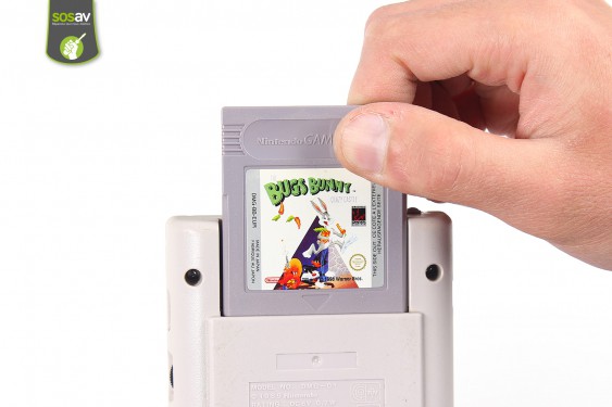 Guide photos remplacement cartouche de jeu Game Boy (Etape 2 - image 2)