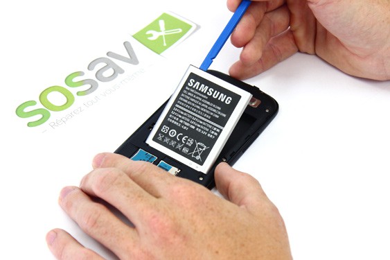 Guide photos remplacement lecteur carte sim + micro sd Samsung Galaxy S3 (Etape 3 - image 2)