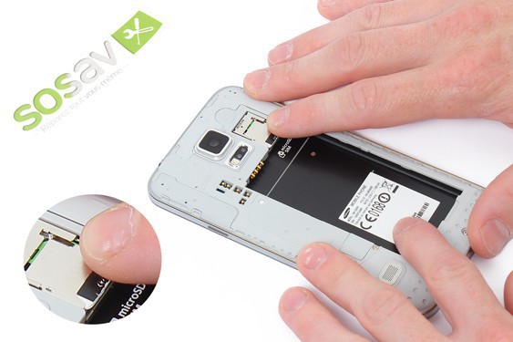 Guide photos remplacement connecteur de charge Samsung Galaxy S5 (Etape 7 - image 1)