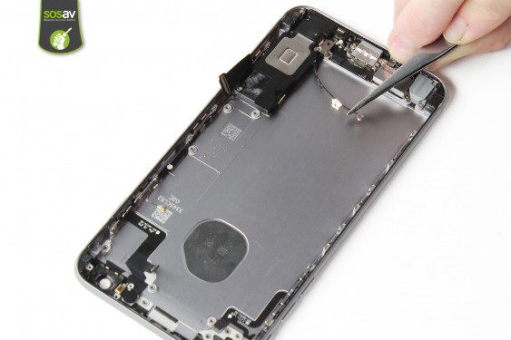 Guide photos remplacement connecteur de charge iPhone 6S Plus (Etape 42 - image 3)