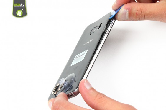 Guide photos remplacement câble d'interconnexion de l'antenne bluetooth Samsung Galaxy S6 Edge (Etape 3 - image 2)