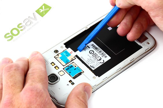 Guide photos remplacement bouton power Samsung Galaxy S4 (Etape 4 - image 3)