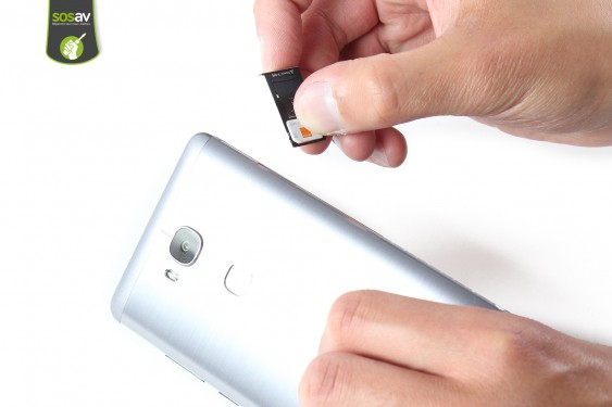 Guide photos remplacement nappe de liaison connecteur de charge  (Etape 2 - image 4)