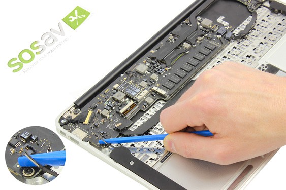 Guide photos remplacement ecran MacBook Air 11" Fin 2010 (EMC 2393) (Etape 24 - image 2)