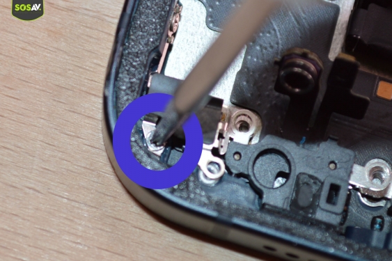 Guide photos remplacement connecteur de charge iPhone 13 (Etape 16 - image 3)