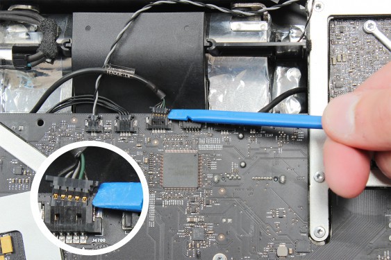 Guide photos remplacement ventilateur du processeur iMac 27" fin 2009 (EMC 2309 et 2374) (Etape 54 - image 2)