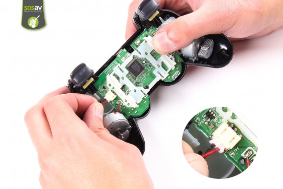 Guide photos remplacement boutons l1,l2,r1 et r2 Manette Dualshock 3 (Modèle Sixaxis) (Etape 3 - image 3)